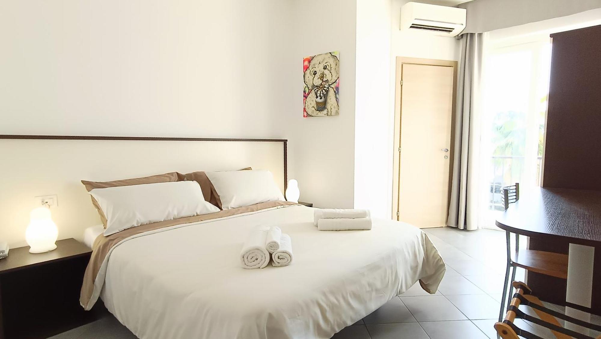 Lido Rooms & Apartments リド・ディ・フェルモ エクステリア 写真